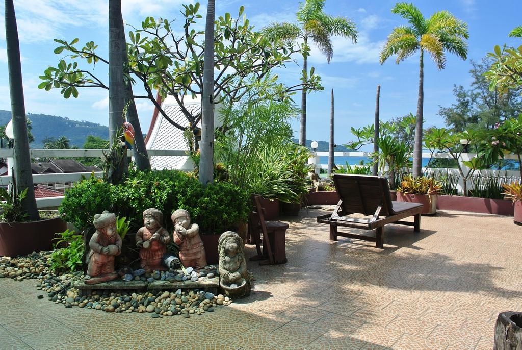 Rayaburi Hotel, Patong Екстер'єр фото