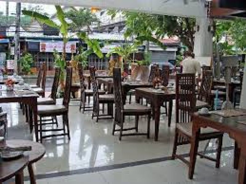 Rayaburi Hotel, Patong Екстер'єр фото